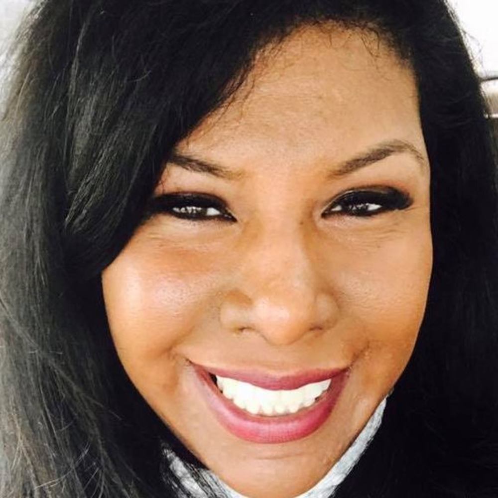 Meet your Posher, Lilia